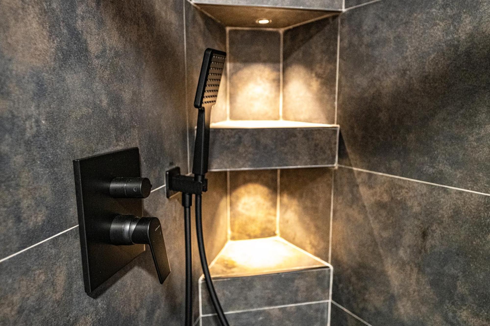 Luxury Refurnished Apartment With Private Parking Close To Ski Slopes シエラネバダ エクステリア 写真