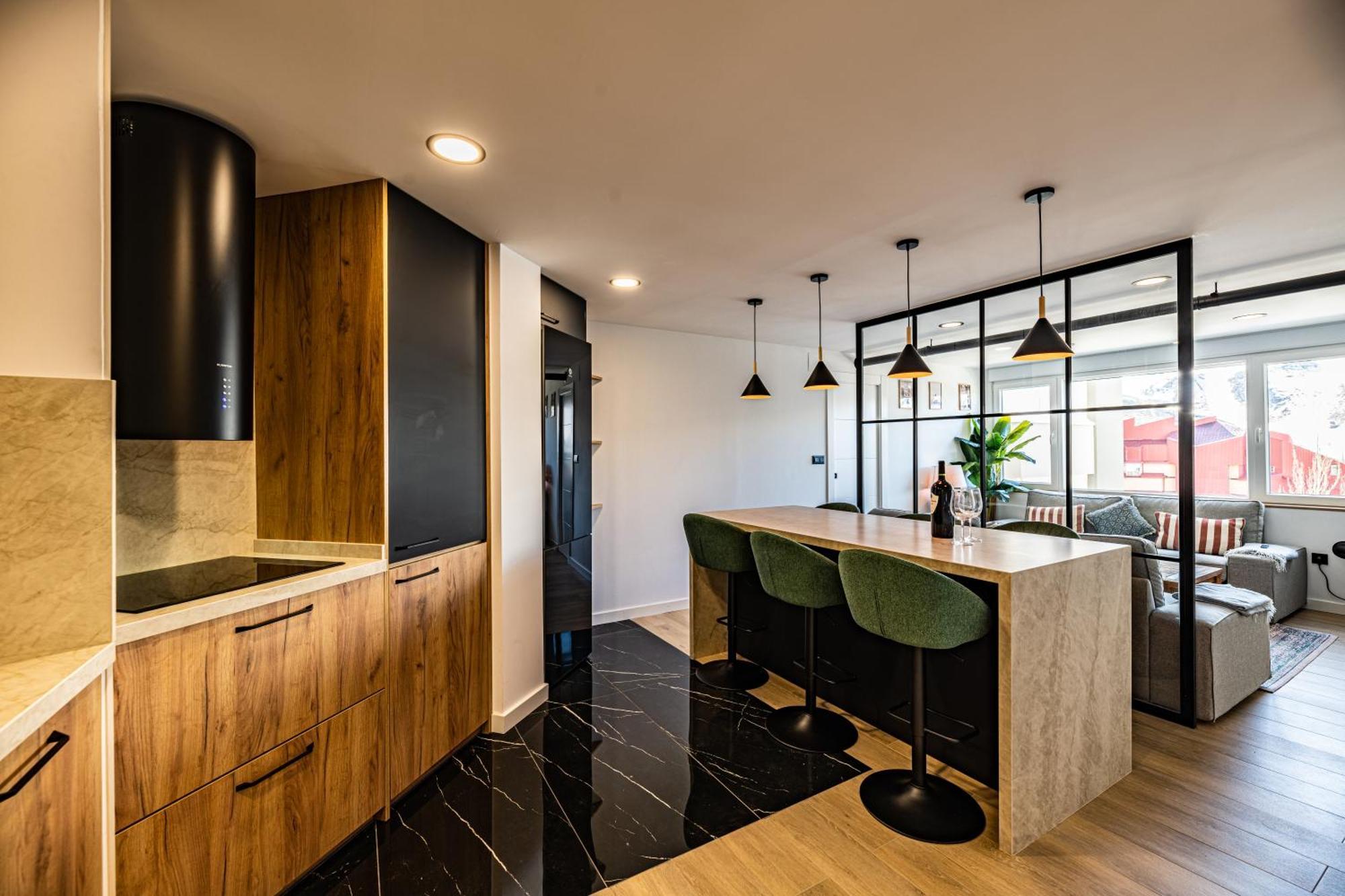Luxury Refurnished Apartment With Private Parking Close To Ski Slopes シエラネバダ エクステリア 写真